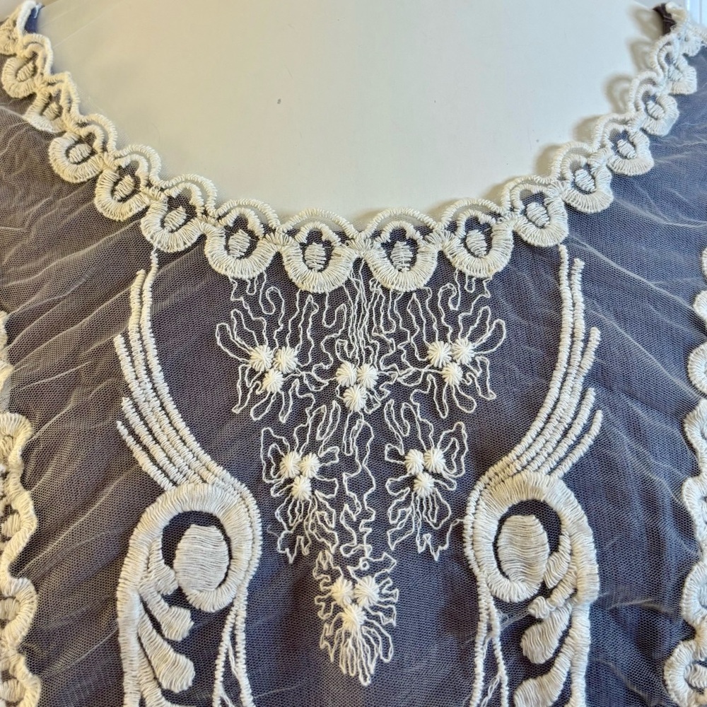 Umgee Tunic Top Blouse Lavender Purple White Embroidery bohemian boho Med. Large - Picture 6 of 9